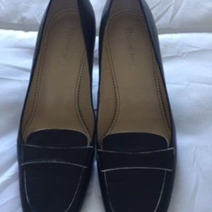 Etienne Aigner Black Leather Spectator Pump Size 7